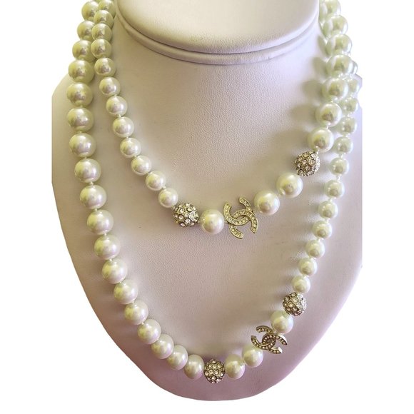 Vintage Authentic Chanel Hand Knotted Glass Pearl & Rhinestone Necklace (A1794) - Picture 1 of 10